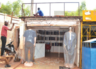 Occupation anarchique de la voie publique: les commerçants de Bobo-Dioulasso libèrent progressivement les emprises