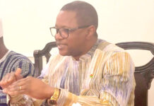 Le ministre Karamoko Jean Marie Traoré aux Burkinabè vivant au Qatar: « On vous ment sur les réseaux sociaux pour vous décourager dans votre élan de soutien à votre pays »