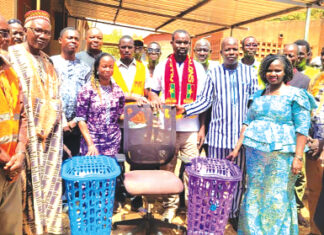 Journées nationales d’engagement patriotique et de participation citoyenne : la veille citoyenne dote la maternité du centre médical urbain de Sigh-Nonghin d’un hangar