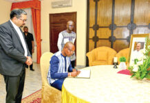 Rappel à Dieu du pape François: le Premier ministre exprime la compassion et la solidarité du Burkina