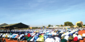 Célébration de l’Aïd el-Fitr: prière pour les forces combattantes et la paix