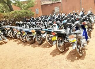Lutte contre l insecurite routiere : la Police nationale saisit 125 motos dans la ville de Fada