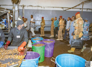 Industrialisation du Burkina: le président du Faso visite l’usine de la Société nouvelle ANATRANS SA