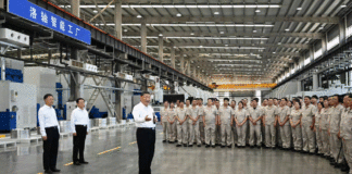 Xi Jinping appelle à une industrie manufacturière plus forte pour faire avancer la modernisation chinoise