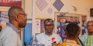 Médias privés : Le chef du département de la Communication salue l’adaptation et le professionnalisme des acteurs