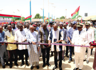 Fada N’Gourma: le Premier ministre inaugure la salle polyvalente