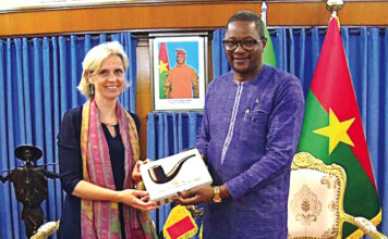 Coopération Burkina Faso-Belgique: le ministre Jean Marie Traoré reçoit l’Envoyée spéciale pour le Sahel
