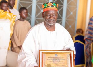 Distinction : le Moogho Naaba Baongo élevé au rang de Docteur Honoris Causa de l’Université Cypress International du Texas