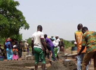Acte patriotique: les habitants de Nioré engagent la construction de leur CSPS
