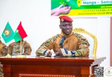 Le Capitaine Ibrahim TRAORÉ aux Forces vives du Centre-Sud : « le militaire burkinabè n’a peur de rien ! «