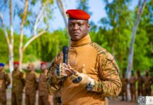 RENCONTRE DU PRÉSIDENT DU FASO AVEC LES FORCES COMBATTANTES DU CENTRE-SUD