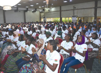 Insertion socio-professionnelle des jeunes: le gouvernement lance une opération de mise en stage de 10 000 jeunes