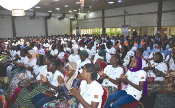 Insertion socio-professionnelle des jeunes: le gouvernement lance une opération de mise en stage de 10 000 jeunes