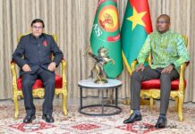 𝐂𝐨𝐨𝐩𝐞́𝐫𝐚𝐭𝐢𝐨𝐧 𝐈𝐧𝐝𝐞–𝐁𝐮𝐫𝐤𝐢𝐧𝐚 𝐅𝐚𝐬𝐨: L’𝐚𝐦𝐛𝐚𝐬𝐬𝐚𝐝𝐞𝐮𝐫 𝐎𝐦 𝐏𝐫𝐚𝐤𝐚𝐬𝐡 𝐌𝐞𝐞𝐧𝐚 𝐫𝐞𝐜̧𝐮 𝐚̀ 𝐥𝐚 𝐏𝐫𝐢𝐦𝐚𝐭𝐮𝐫𝐞