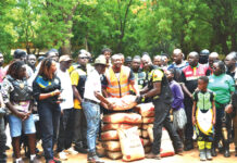 Initiative présidentielle Faso Mêbo: les motards du Faso « livrent » plus de 34 tonnes de ciment