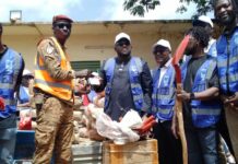 Initiative présidentielle Faso Mêbo: Telecel Faso offre 50 tonnes de ciment et du matériel