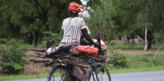 Inégalités sociales croissantes en Afrique: un appel à taxer plus les plus riches pour un monde plus juste