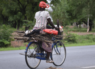 Inégalités sociales croissantes en Afrique: un appel à taxer plus les plus riches pour un monde plus juste