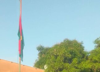 Ecole normale supérieure : une montée des couleurs pour montrer l’attachement à la patrie