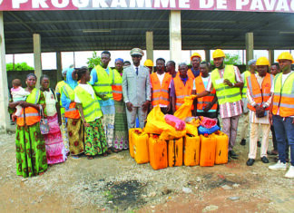 Faso Mêbo/Tenkodogo: des transporteurs donnent 40 tonnes de gravillon de granite
