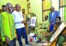 Visite d’amitié au Mali: le Premier ministre découvre un pan du trésor culturel et artistique