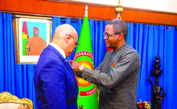 Coopération Burkina Faso-Egypte: l’ambassadeur Shérif Abdel Kader Abdel Latif Nada fait Officier de l’Ordre de l’Etalon