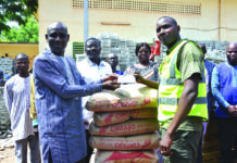 Initiative présidentielle Faso Mêbo: 20 millions FCFA et 11 tonnes de ciment offerts par les Affaires étrangères