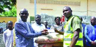 Initiative présidentielle Faso Mêbo: 20 millions FCFA et 11 tonnes de ciment offerts par les Affaires étrangères