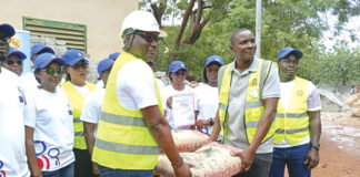 Initiative Faso Mêbo: Coris Bourse apporte sa contribution de 50 tonnes de ciment