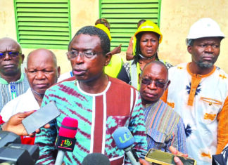 Initiative présidentielle Faso Mêbo: le Comité international du mémorial Thomas-Sankara remet du matériel de 3,7 millions F CFA