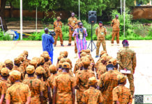 Personnalités invitées au camp vacances Faso Mêbo: le triple Kundé d’or, Floby sur la scène