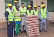 Initiative présidentielle Faso Mêbo : les présidents d’institutions offrent 17 tonnes de ciment