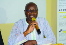 Promotion de l’éducation inclusive : un projet lancé pour optimiser l’apprentissage des élèves handicapés visuels par le numérique