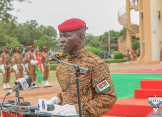 Forces armées nationales : 74 sous-officiers reçoivent leurs épaulettes de sous-lieutenants