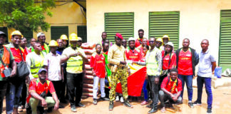 Indépendance du Congo: la diaspora offre 4 tonnes de ciment à Faso Mêbo