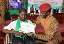 Excellence scolaire 2025:le président du Faso invite les lauréats à créer de la matière