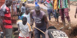 Commune de Gaoua: Les habitants du secteur 1 mobilisés pour le curage des caniveaux