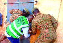 Marché des médicaments vétérinaires: deux établissements scellés à Bobo-Dioulasso