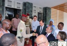 Le Président du Faso félicite et encourage l’équipe de la première transplantation rénale au Burkina Faso