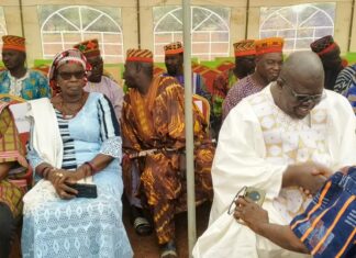 Cohésion sociale : Le Mouvement La Patrie ou Rien célèbre la parenté à plaisanterie