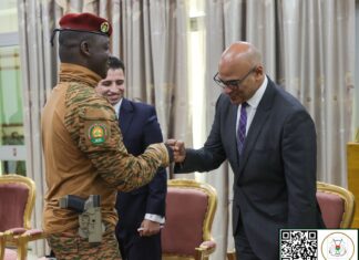 Burkina : En fin de mission, l’Ambassadeur égyptien fait le point de la coopération au Président du Faso
