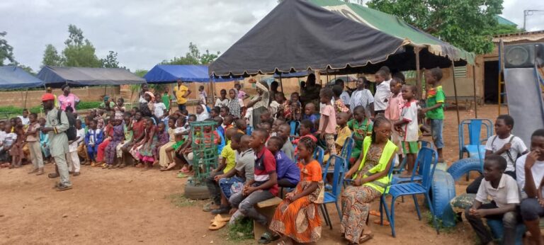 Camp vacances « village copain du monde Burkina 2025 » : Plus de 100 enfants repartent enrichis