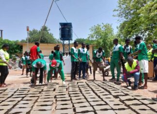 Initiative Faso Mebo Lowgoin FC de Toma fait don de sa prime de montée