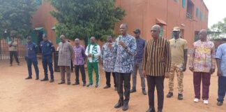 Immersion patriotique obligatoire 2025: le ministre Roger Baro invite les bénéficiaires à être des modèles