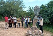 SITHO 2025: des professionnels découvrent les sculptures sur granit de Laongo et le musée de Warba de Zorgho