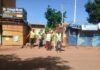 Assainissement de la ville de Ouagadougou: des commerçants de « 10 yaar » apportent leur soutien