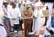 SITHO 2025: le centre d’élevage piscicole produit annuellement plus d’un million d’alevins selon le chef du centre, Bassory Ouattara.