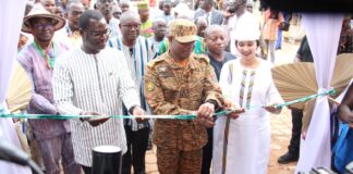 SITHO 2025: le centre d’élevage piscicole produit annuellement plus d’un million d’alevins selon le chef du centre, Bassory Ouattara.