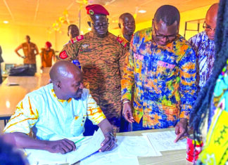 Initiation à l’art : des FDS blessées dans les pas des artistes plasticiens