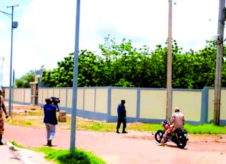 Commune de Béguédo: la diaspora italienne offre une clôture au commissariat de police